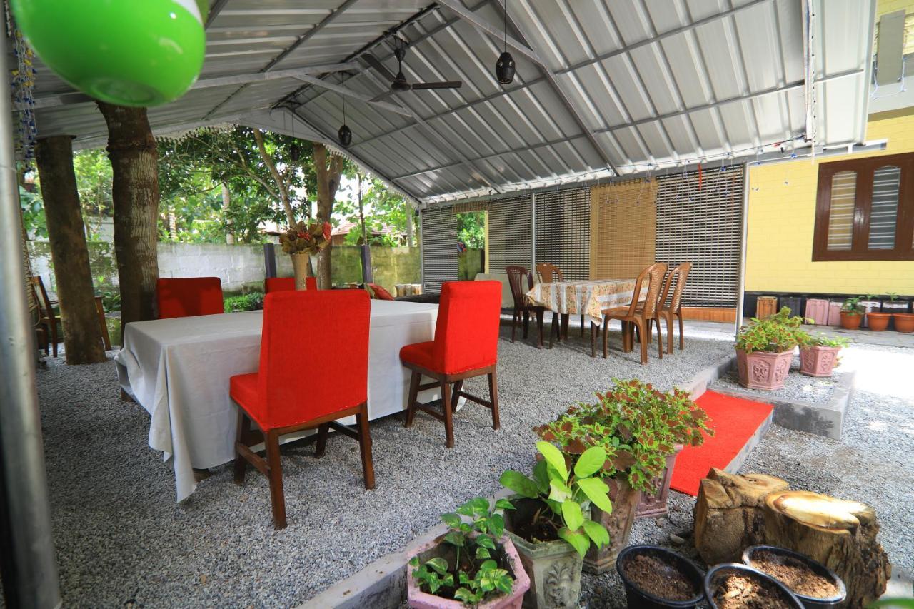 Cloud Nine Inside Hotel Varkala Eksteriør billede